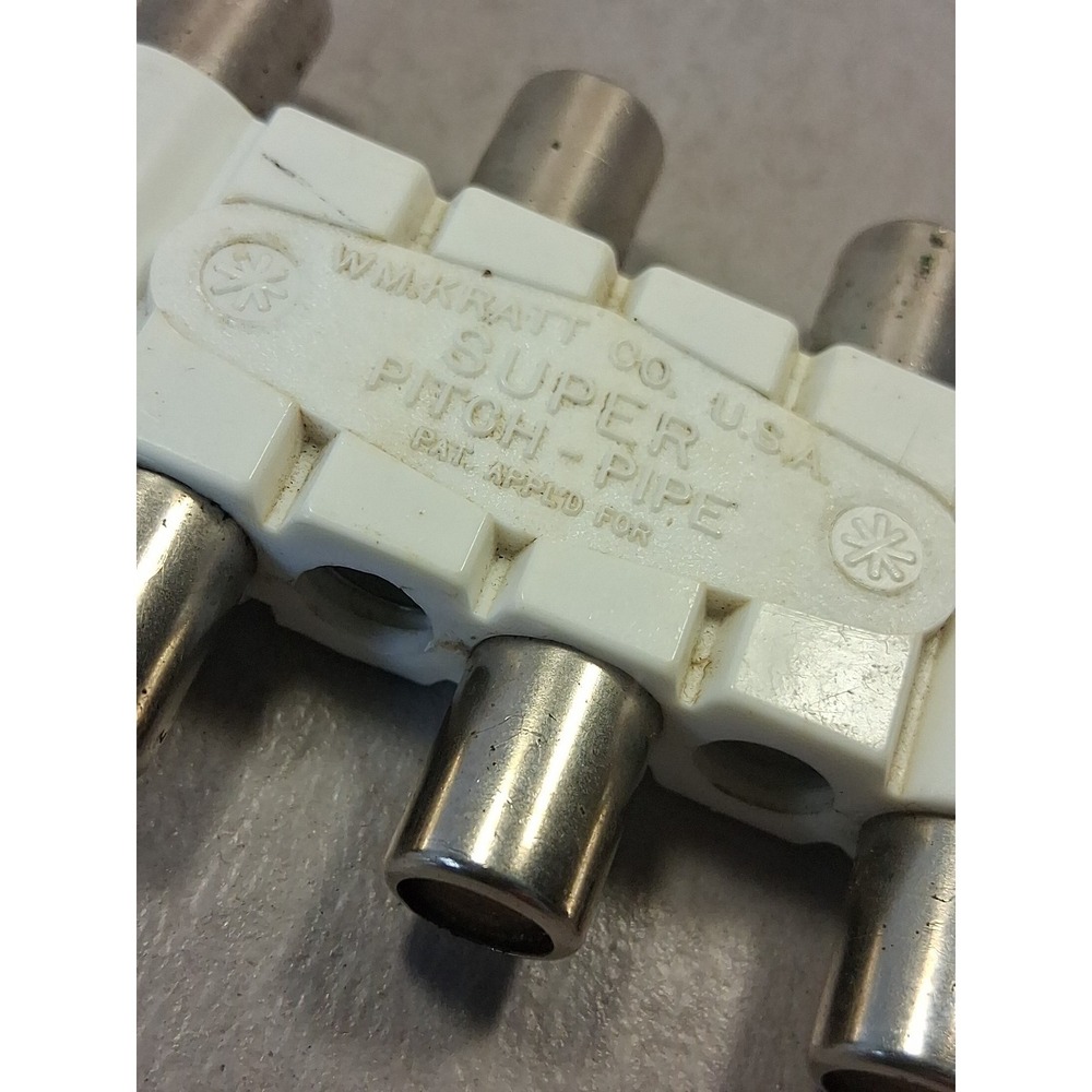 Guitar Tuner Vintage Kratt Super Pitch Pipe Guitar Tuner SN-10 SP Used Working. - Picture 3 of 4